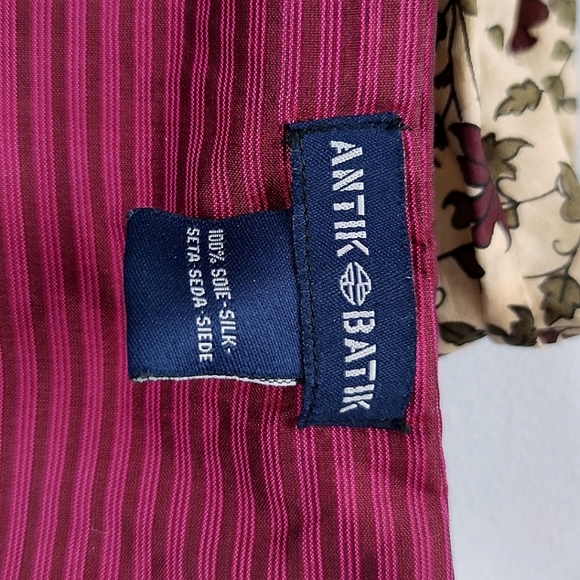 🎀 Antik Batik vintage silk puffer scarf - Picture 8 of 9